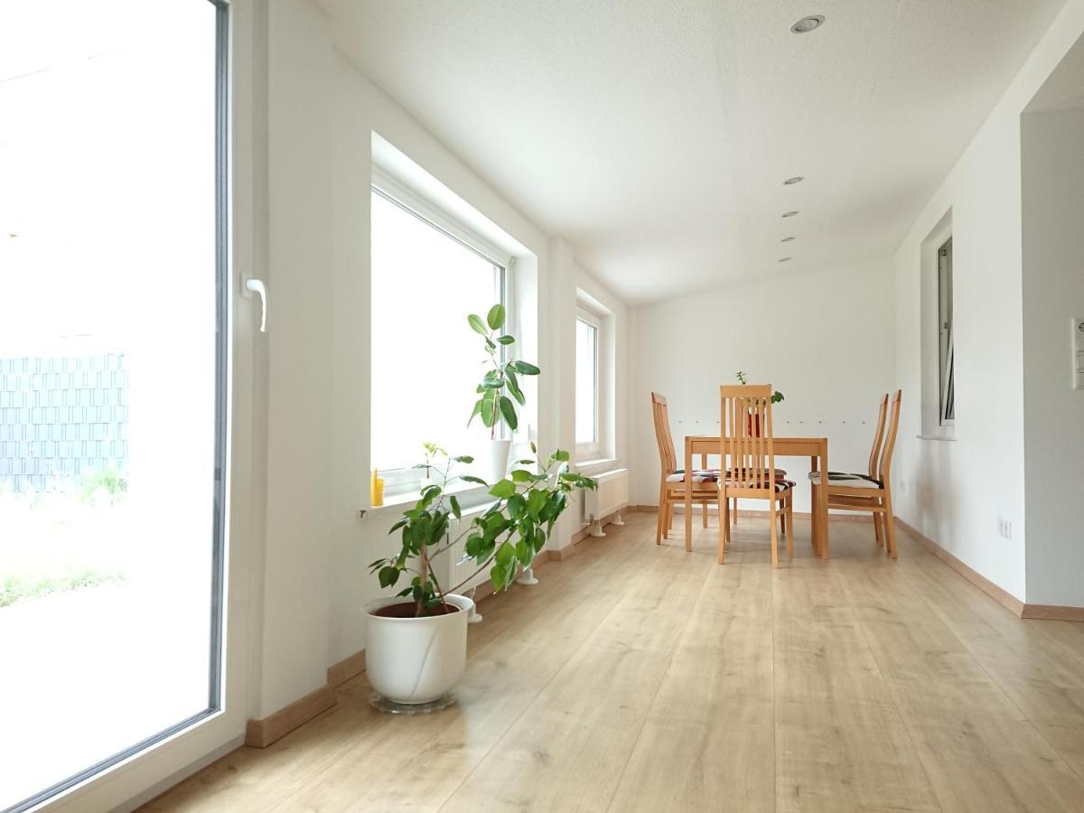 Bungalow In Messenaehe Hannover Eksteriør billede