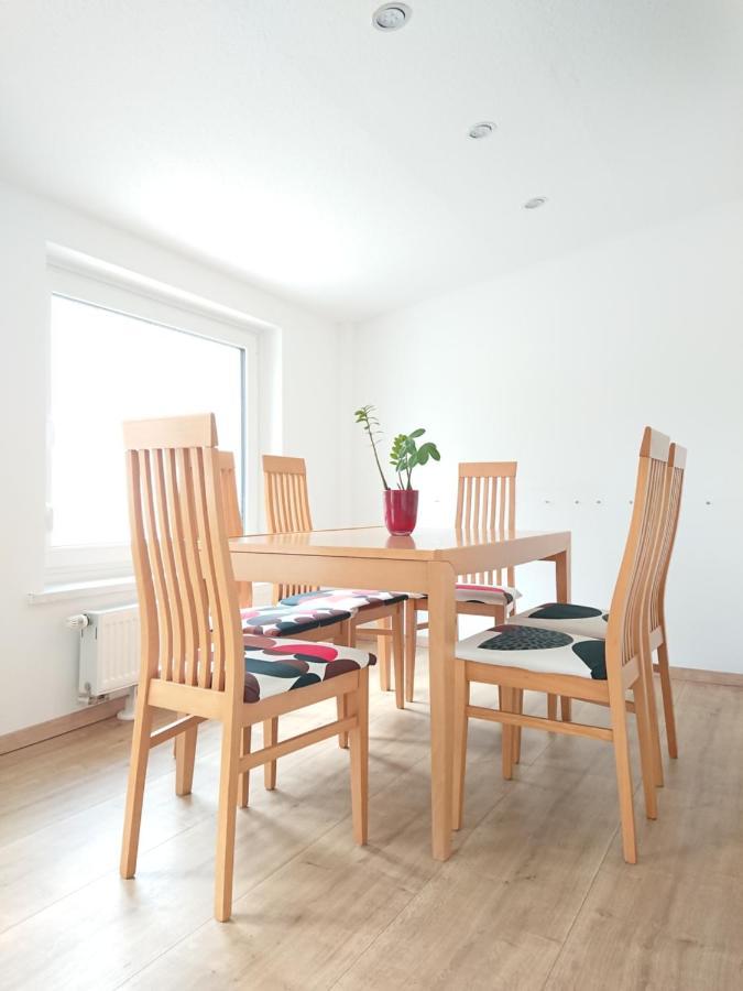Bungalow In Messenaehe Hannover Eksteriør billede